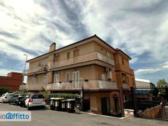 Bilocale con terrazzo Trieste, salario