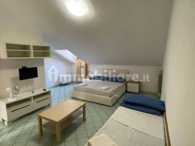 Bilocale corso Umberto I 103, Centro, Vietri sul Mare