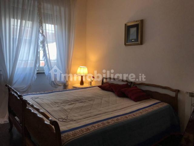 Bilocale corso Alessandro De Stefanis 2, Marassi, Genova