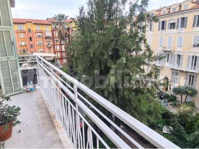 Bilocale corso Garibaldi, Foce Semeria, Sanremo