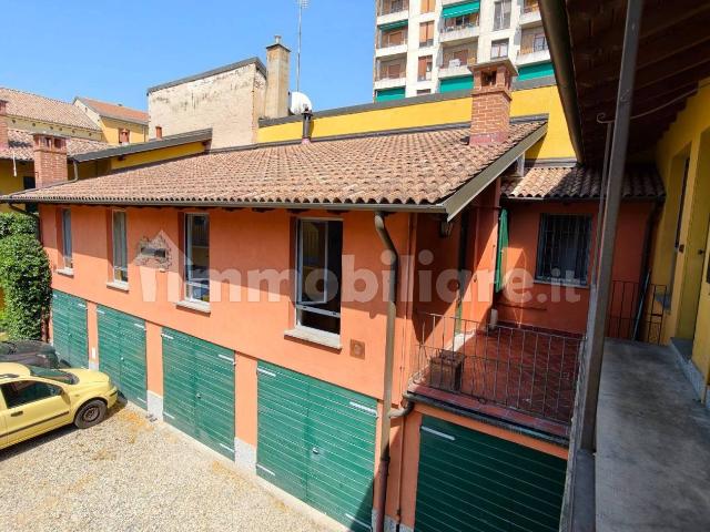 Bilocale corso Giuseppe Garibaldi 24, Centro, Mortara