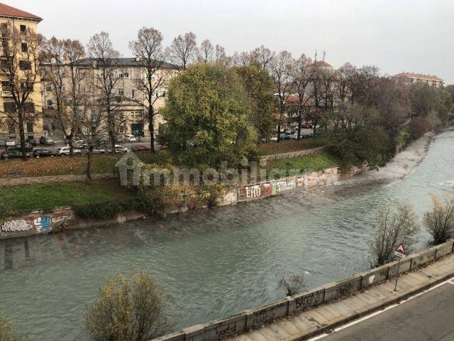 Bilocale corso Regina Margherita 68, Vanchiglia, Torino