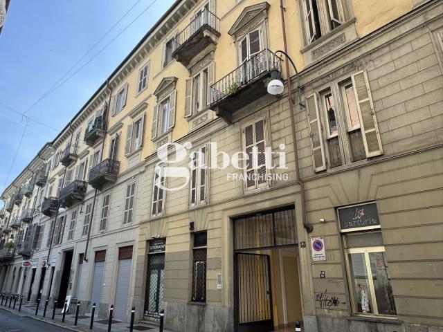 Bilocale da ristrutturare a Torino