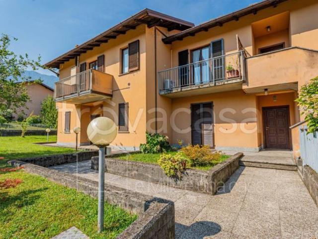 Bilocale in vendita a Colico via Case Nuove 10