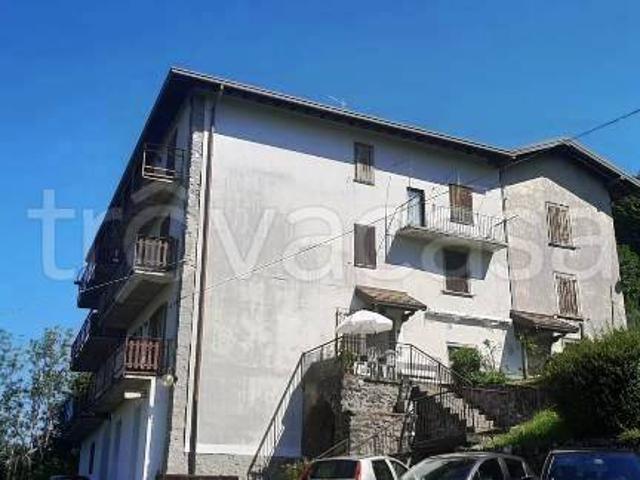 Bilocale in vendita a Cornalba via Ronchi, 39
