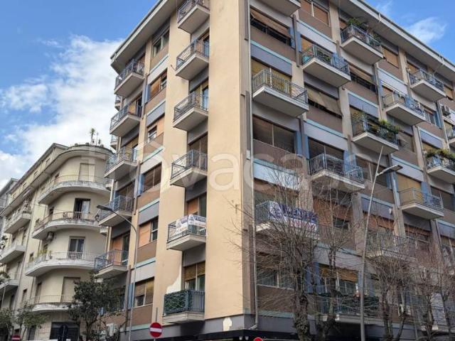 Bilocale in vendita a Cosenza viale degli Alimena, 99, Centro