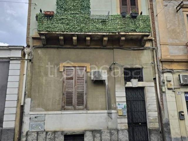 Bilocale in vendita a Catania via Pietro Novelli, Barriera Leucatia