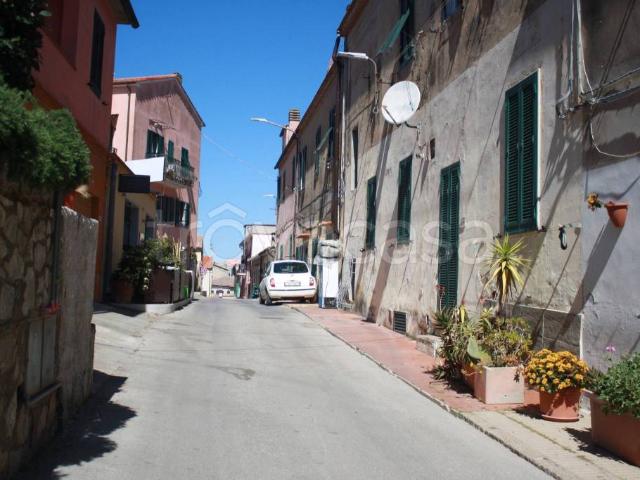 Bilocale in vendita a Capoliveri via Ciro Menotti