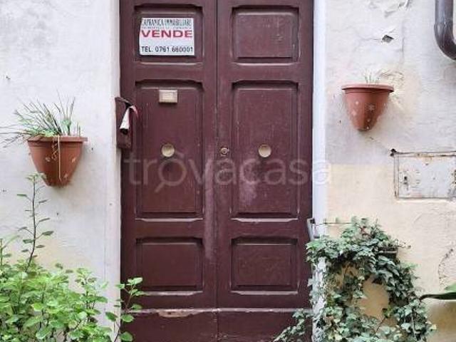 Bilocale in vendita a Capranica