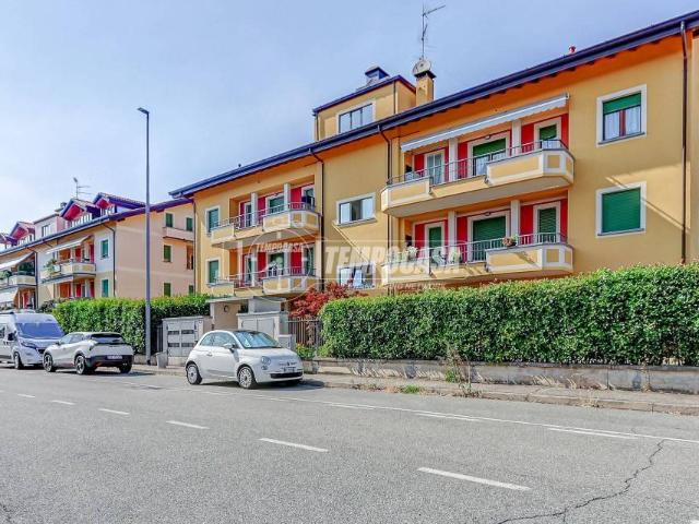 Bilocale in vendita a Cardano al Campo via Enrico Berlinguer 5