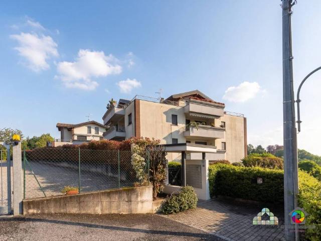 Bilocale in vendita a Carimate via Papa Giovanni XXIII