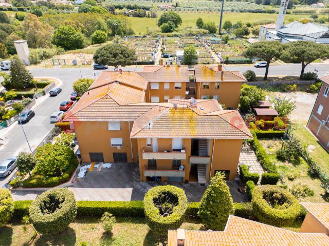 Bilocale in vendita a Cecina
