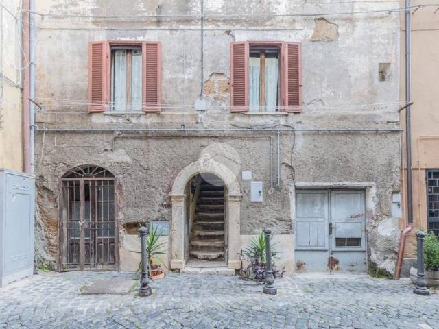 Bilocale in vendita a Civita Castellana via Di Corte, 105