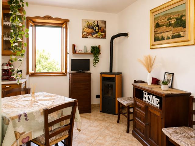 Bilocale in vendita a Abbadia San Salvatore