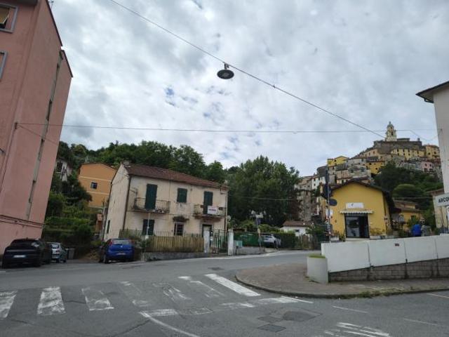 Bilocale in vendita a Arcola