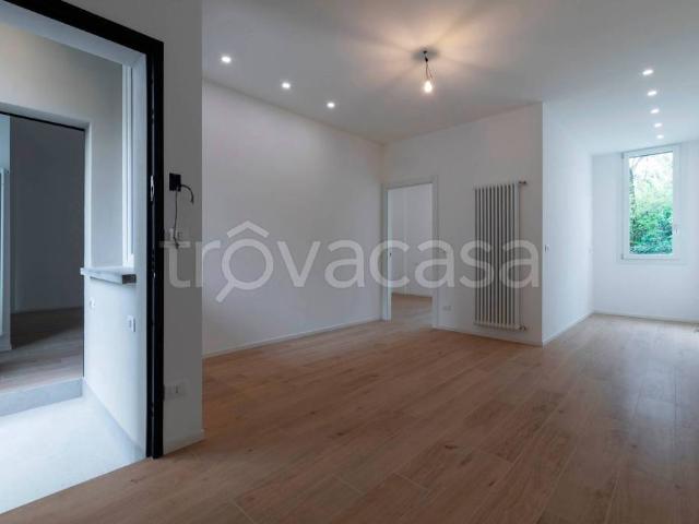 Bilocale in vendita a Bologna via del Porto, 48, Marconi