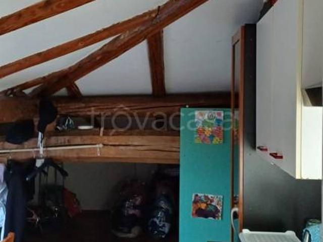 Bilocale in vendita a Bologna via di Saliceto, Bolognina
