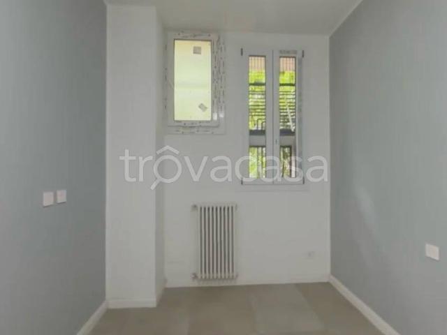 Bilocale in vendita a Bollate via Trento