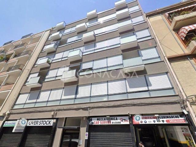 Bilocale in vendita a Bari via Napoli, 207, Libertà