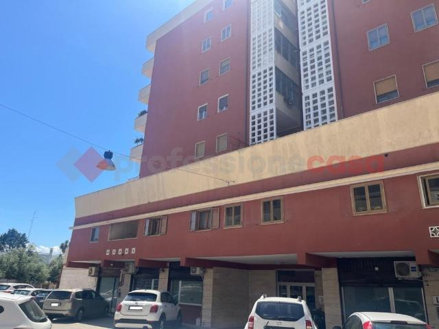 Bilocale in vendita a Bari, Poggiofranco