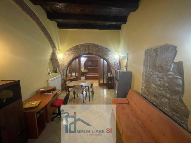 BILOCALE in vendita a Benevento, Centro Storico