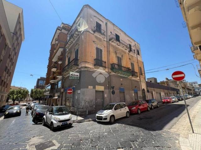 Bilocale in vendita a Brindisi via Giuseppe Mazzini, 43, Centro Storico