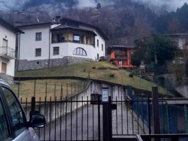 Bilocale in vendita a Gandellino