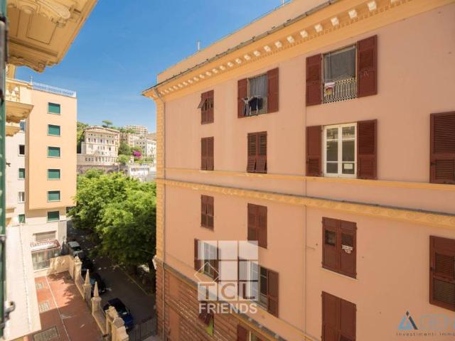 Bilocale in vendita a Genova via Galata, 37, San Vincenzo