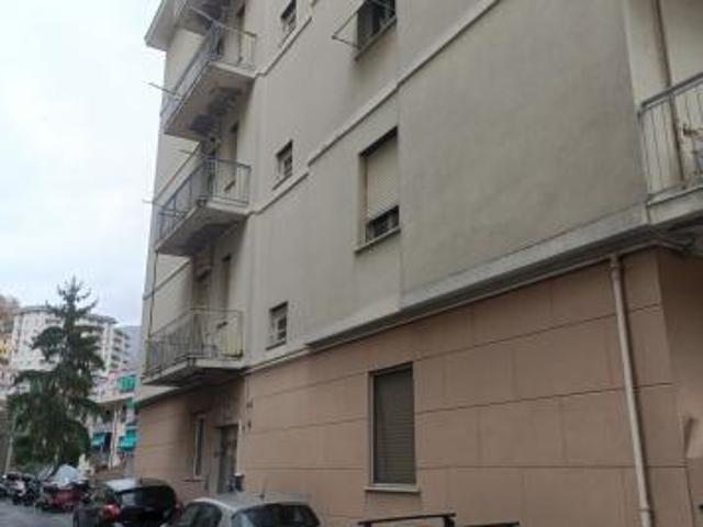 Bilocale in vendita a Genova