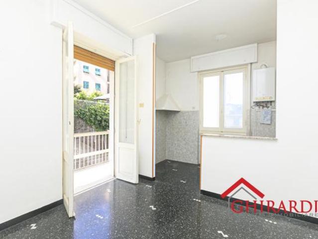 Bilocale in vendita a Genova