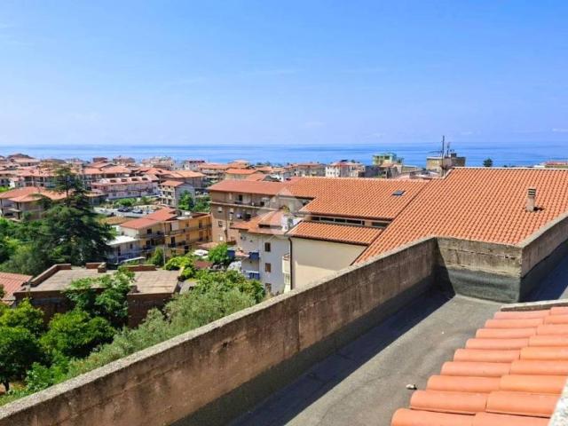 Bilocale in vendita a Guardia Piemontese via Cosenza