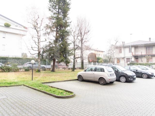 Bilocale in vendita a Desio