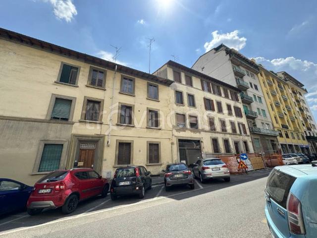 Bilocale in vendita a Firenze, Leopoldo Vittorio Emanuele Statuto