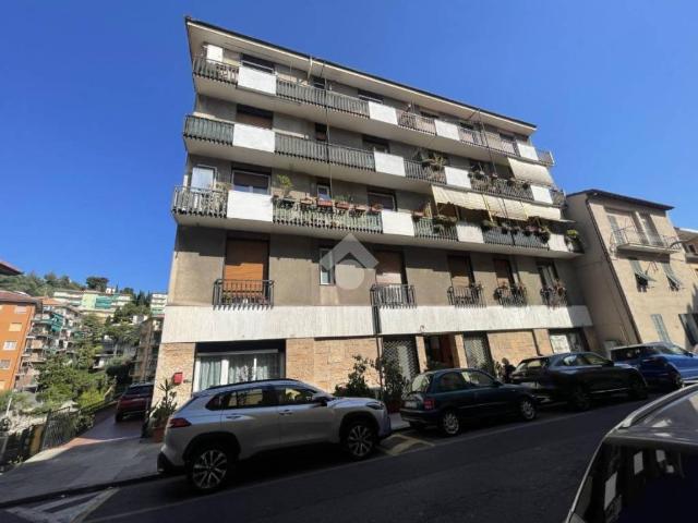 Bilocale in vendita a Imperia, Oneglia