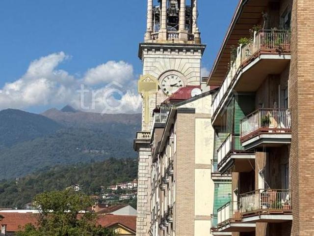 Bilocale in vendita a Intra, Verbania