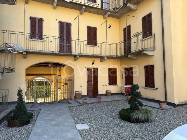 Bilocale in vendita a Oleggio Castello via dal Pozzo, 1