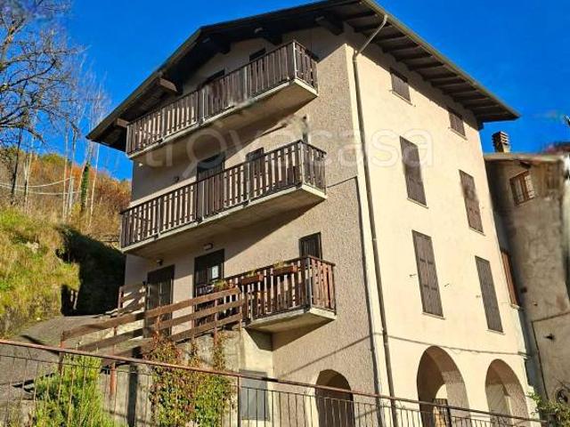 Bilocale in vendita a Lozio via San Nazzaro, 2