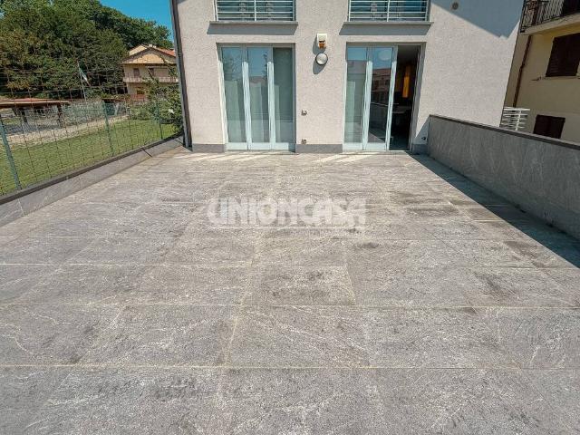 Bilocale in vendita a Lomazzo via Milano, 13