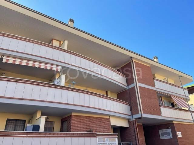 Bilocale in vendita a Latina via Tiberio, 32, Gionchetto