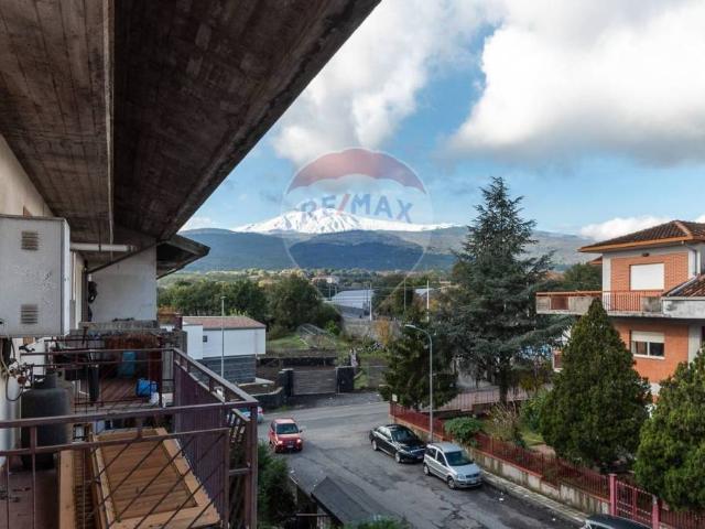Bilocale in vendita a Linguaglossa via Falcone, 6