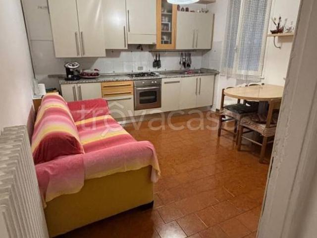 Bilocale in vendita a Modena via Cavedone, San Faustino