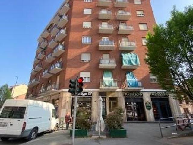 Bilocale in vendita a Moncalieri corso Roma, 72, San Pietro