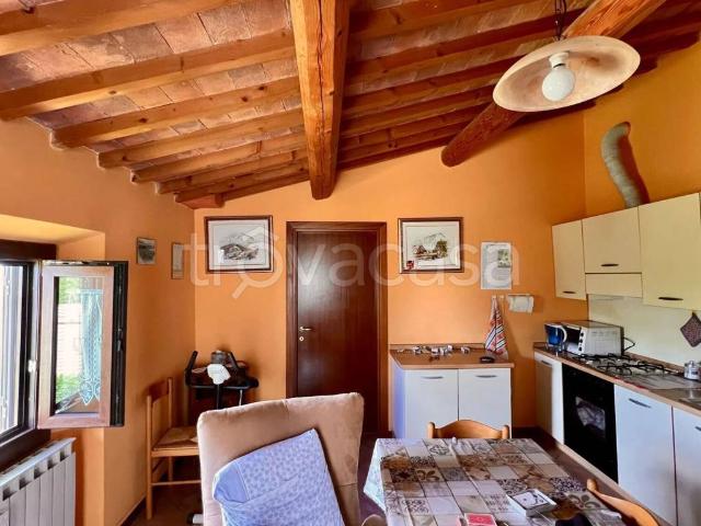 Bilocale in vendita a Montaione, Mura