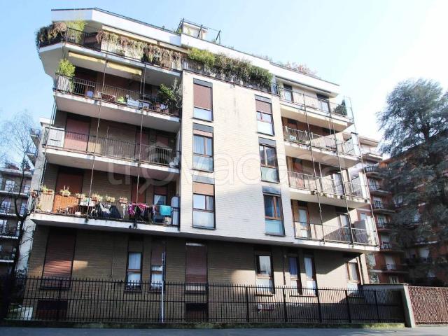 Bilocale in vendita a Monza via Enrico Toti, 22, Grazie Vecchie Boschetti Reali