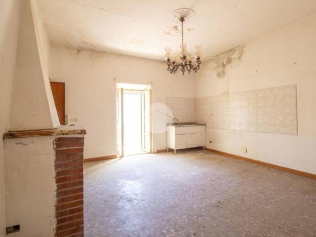 Bilocale in vendita a Moricone via Pietro Vicentini, 29