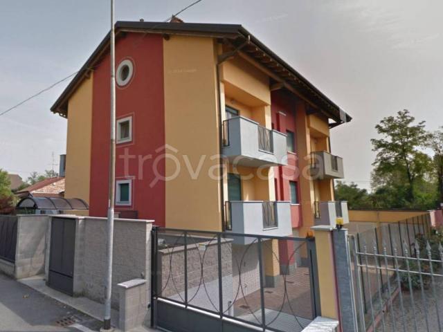 Bilocale in vendita a Magenta via Orti