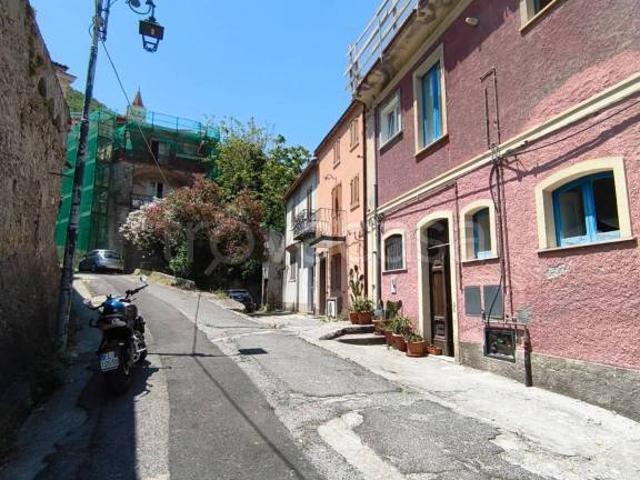 Bilocale in vendita a Maratea piazza Europa