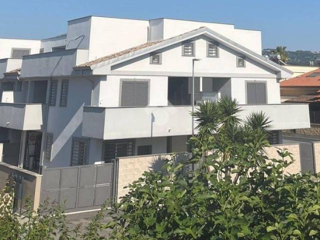 Bilocale in vendita a Marino, Cava dei Selci