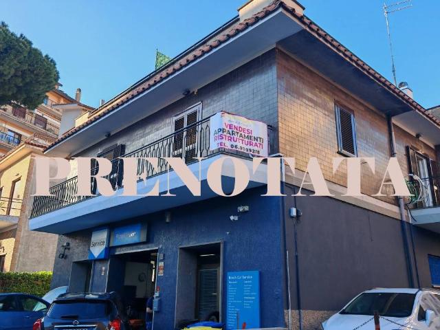 Bilocale in vendita a Marino via Giulio Pastore, 1, Centro