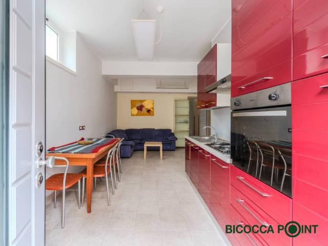 Bilocale in vendita a Milano, Monte Rosa Lotto